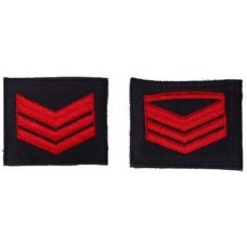 Grado singolo a strappo  ricamato a macchina  per truppa e graduati della Marina Militare (larghezza 7 cm., Altezza 5, 5 cm. circa - formato adatto ai nuovi giubbotti distribuiti dalla Marina Militare)